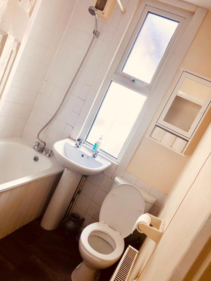 Ac Lounge 125 Apartment Rochford Ngoại thất bức ảnh