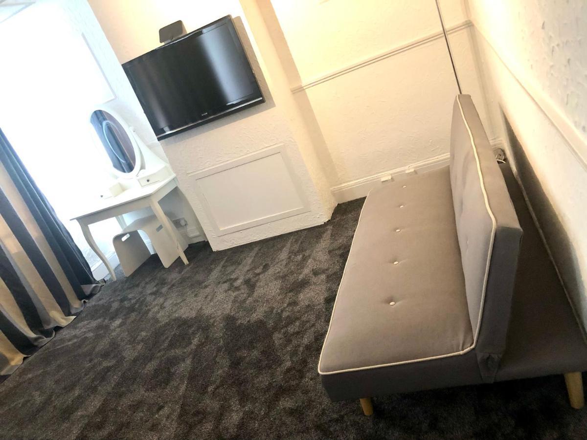 Ac Lounge 125 Apartment Rochford Ngoại thất bức ảnh